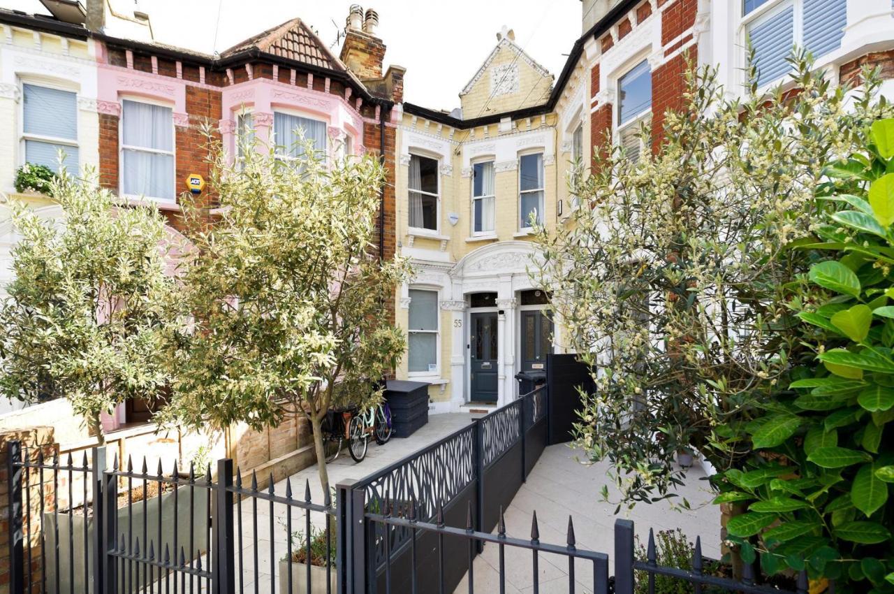 Вилла 3 Bed House In Fulham Лондон Экстерьер фото